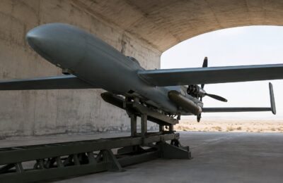 Iranul anunță producția Arash-3, drona cu ghidare asistată de inteligență artificială
